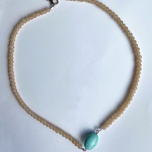 Cute modest little beaded necklace!!